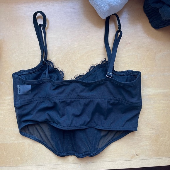 hollister corset top - Picture 3 of 3